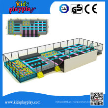 Parque interno grande personalizado do trampolim do tirante com mola do tamanho de Kidsplayplay comercial